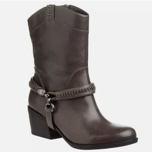 B MAKOWSKY Heeled Boots Hudson Western Removable Harness Mid Calve Grey